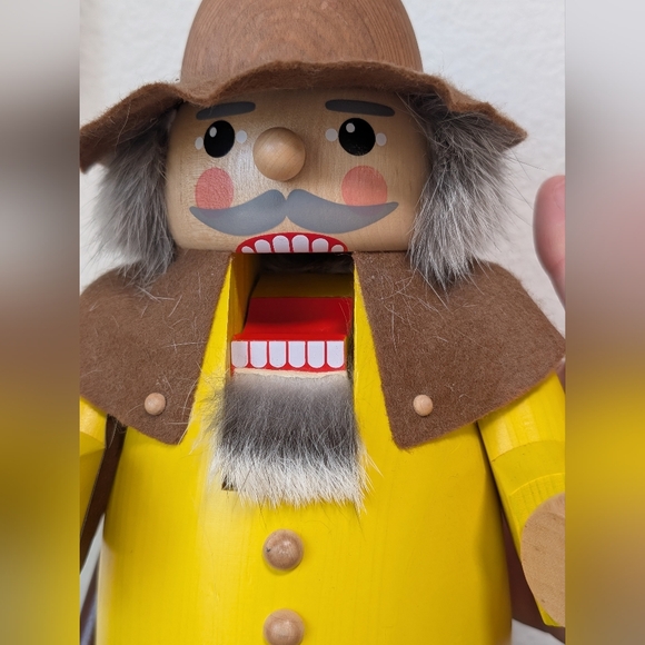 Richard Glasser GMBH German Wooden Nutcracker RainMan Shepherd Herder 12” - Picture 11 of 16